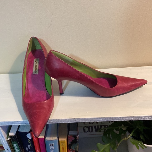 Steve Madden Cranberry heels - Picture 2 of 8
